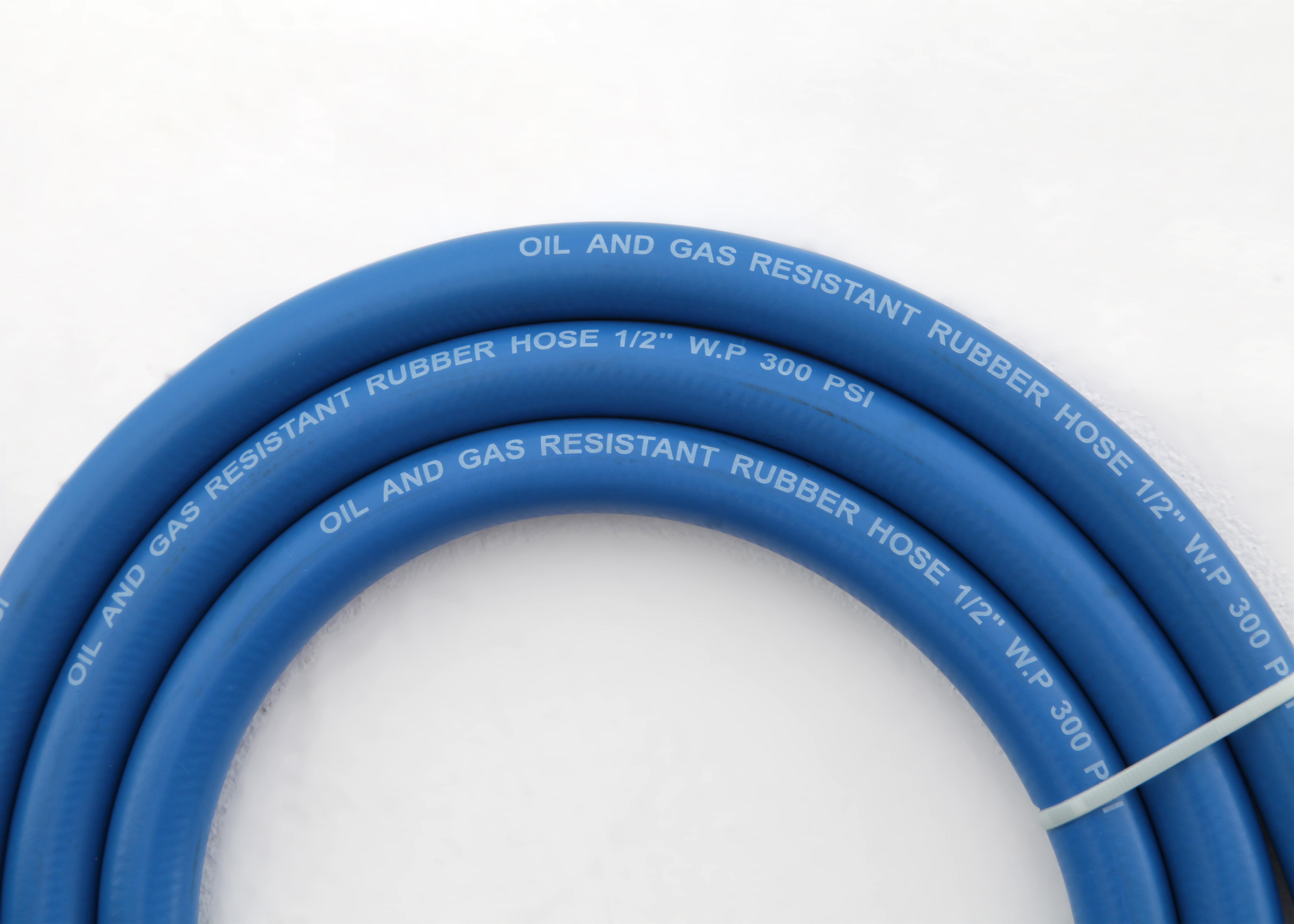 SAE J30R6 3 / 8 Fuel Hose 20 Bar ID 5MM To 51MM OD 11.5MM To 65MM