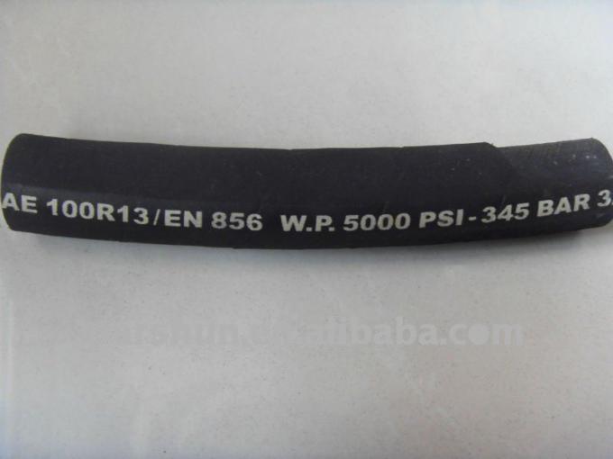 345 Bar High Pressure Hydraulic Hose SAE 100 R13 With Four Tensile Wire 0