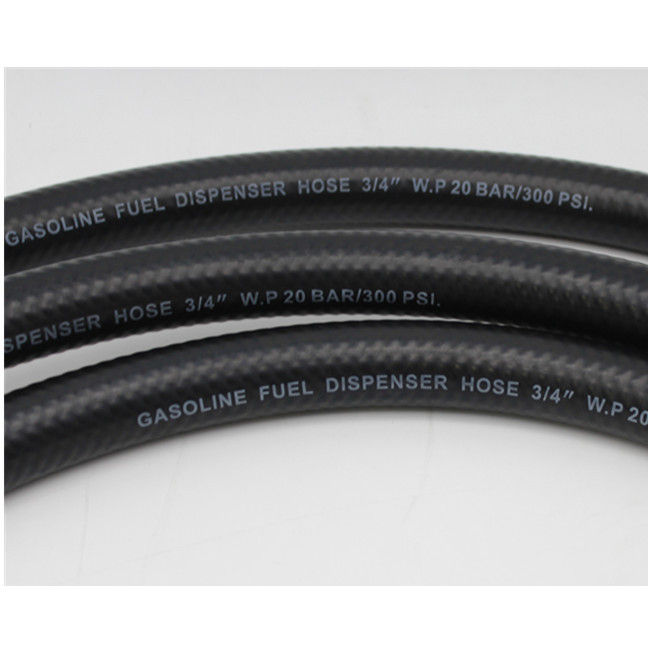 3 / 4&quot; Black Fuel Pump Dispensing flexible rubber hose , 30 Bar Fuel Dispenser Hose