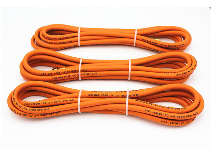 Smooth Surface NBR Material Lpg Gas Pipe With Fittings , Working Pressure 300 psi