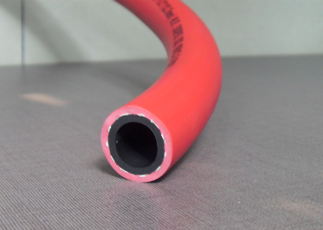 Black Smooth Type 5 / 16'' Fuel Hose 20 Bar For Gas Station 50M / 100M Length